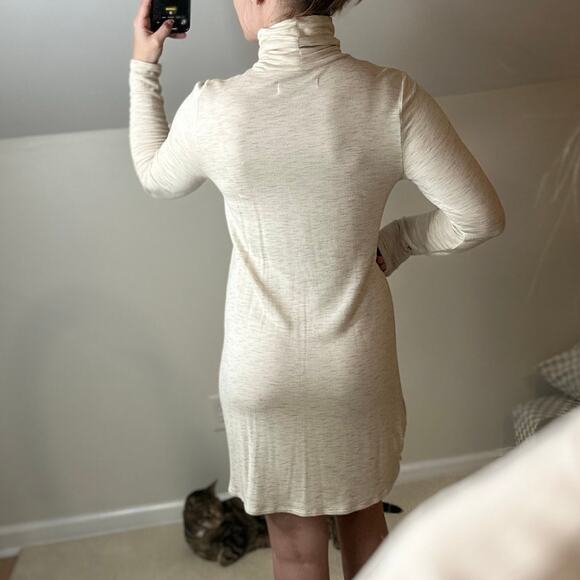 Abercrombie: Cream Heathered Turtleneck Dress - Picture 2 of 7